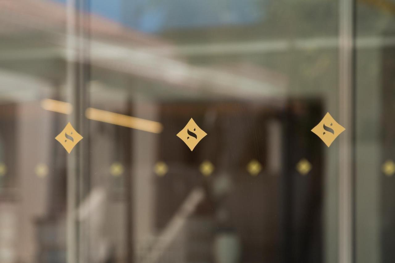 Samian Mare Hotel, Suites & Spa Karlovassi Exterior photo