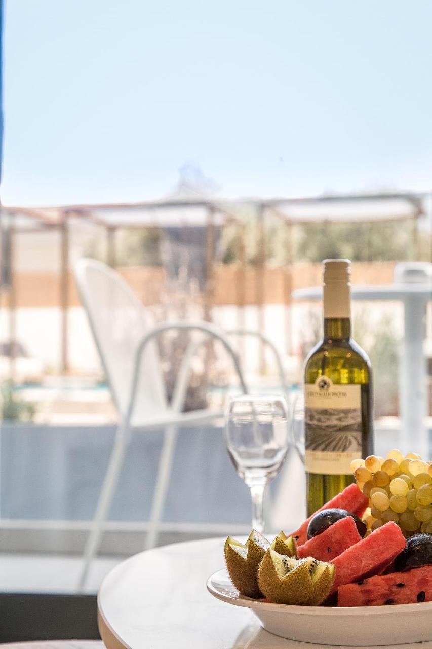 Samian Mare Hotel, Suites & Spa Karlovassi Exterior photo