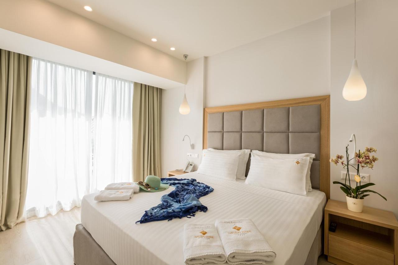 Samian Mare Hotel, Suites & Spa Karlovassi Exterior photo