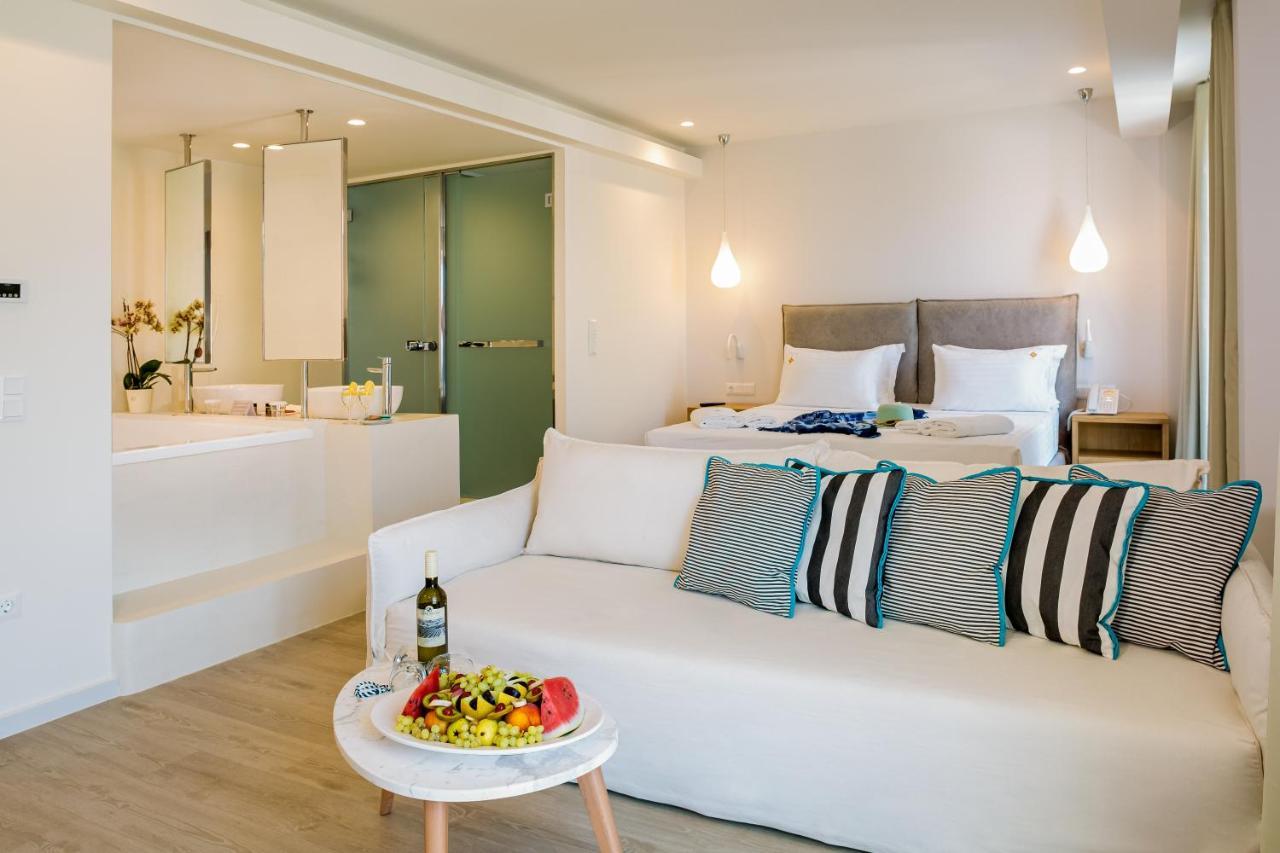 Samian Mare Hotel, Suites & Spa Karlovassi Exterior photo