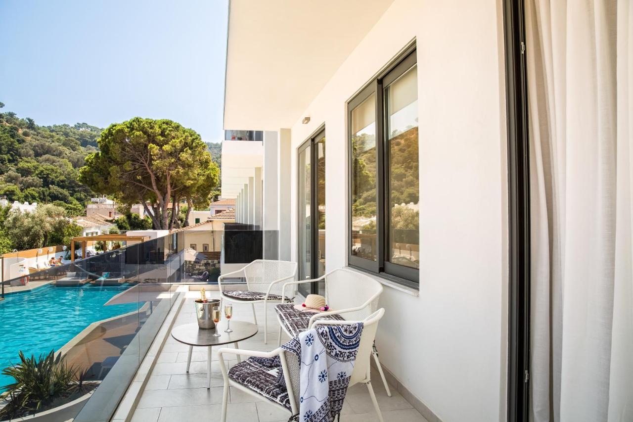 Samian Mare Hotel, Suites & Spa Karlovassi Exterior photo