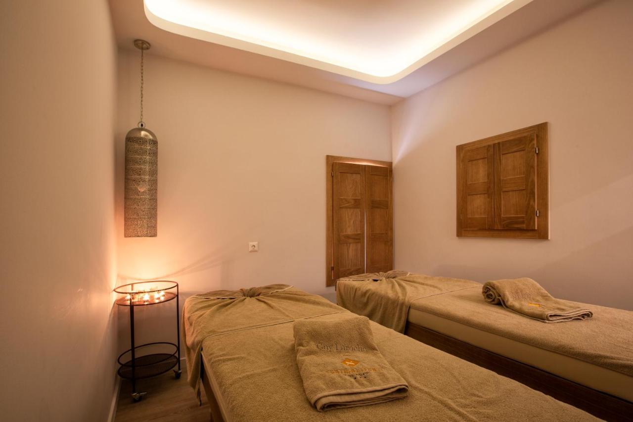 Samian Mare Hotel, Suites & Spa Karlovassi Exterior photo
